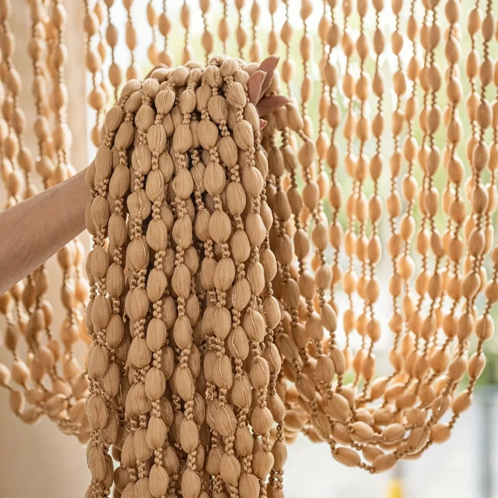 ستارة خيوط بشراشيب لفصل الغرف